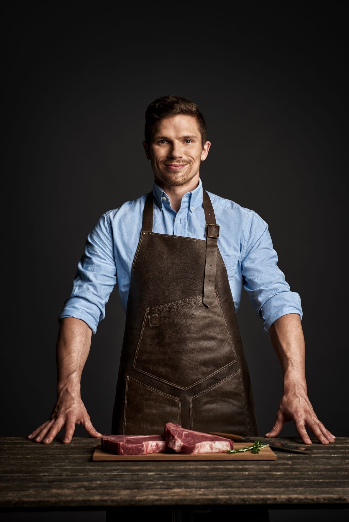 Ultimate Grilling Combo: Brown Leather Apron & Gloves